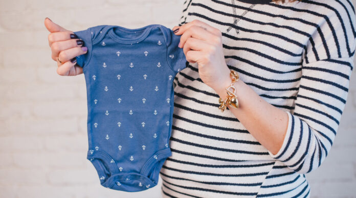 How to Choose the Right baby clothes for Your Baby